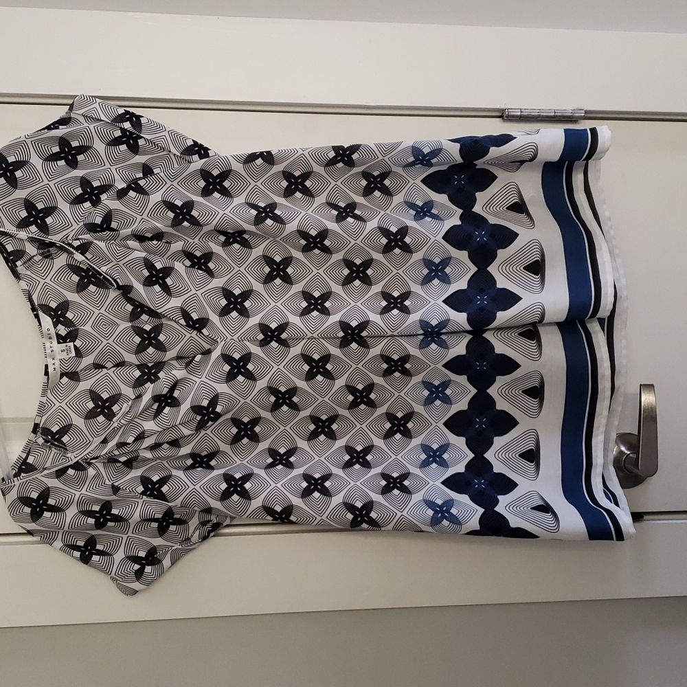Max Studio Geometric Short Sleeve Top Small